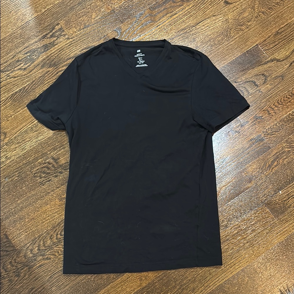 Classic Black Men's Slim Fit T-Shirt